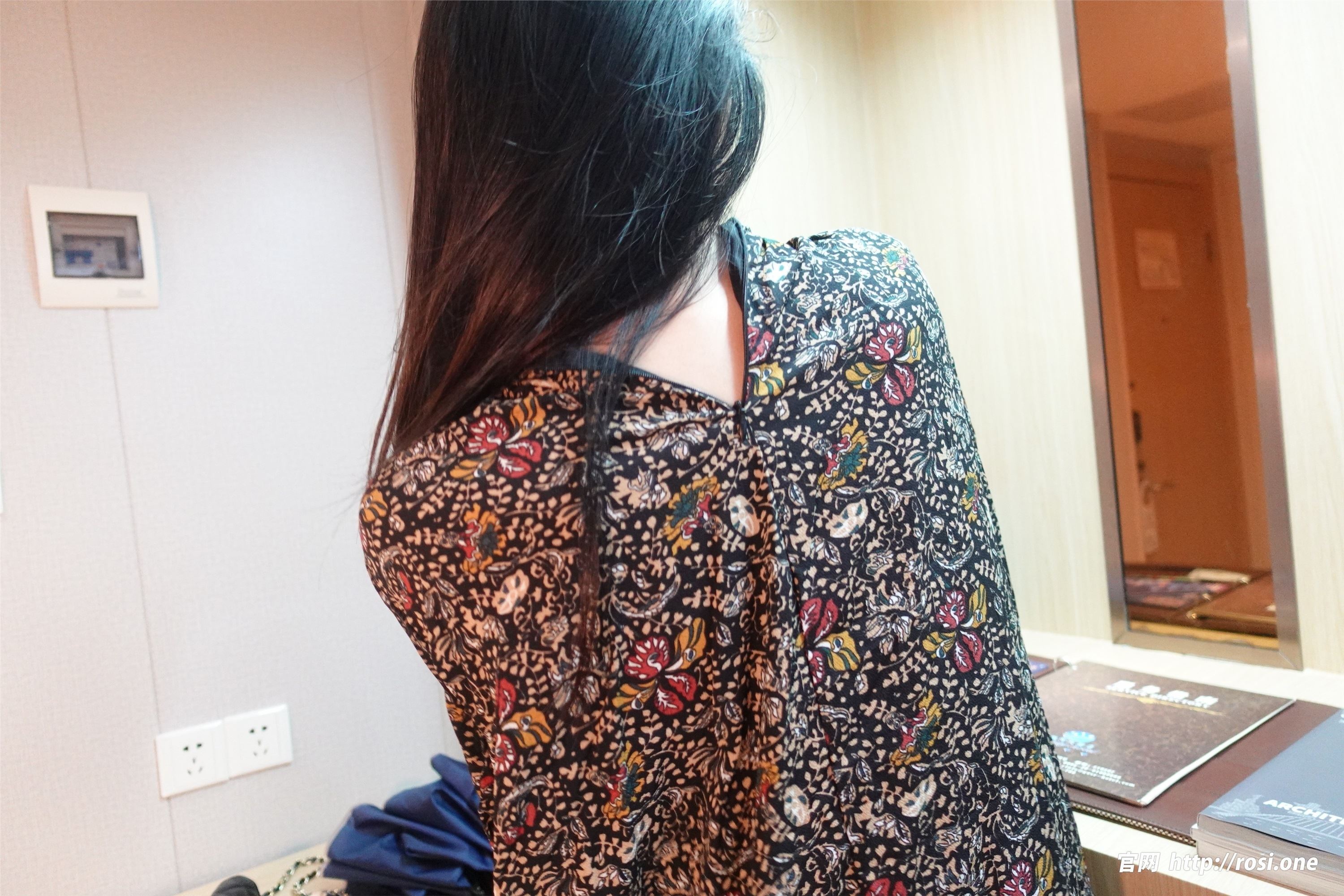 ROSI写真 2023.05.09 NO.4173